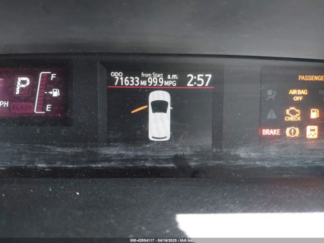 JTDKDTB34G1124900 Toyota Prius C Two