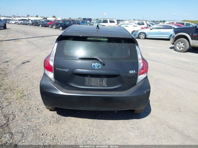 JTDKDTB34G1124900 Toyota Prius C Two