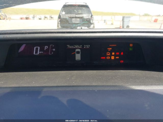 JTDKDTB34G1124900 Toyota Prius C Two