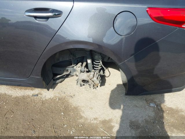 5XXGT4L32KG330324 KIA Optima Lx