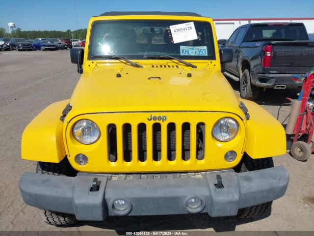 1C4BJWEG0FL713065 Jeep Wrangler Unlimited Sahara