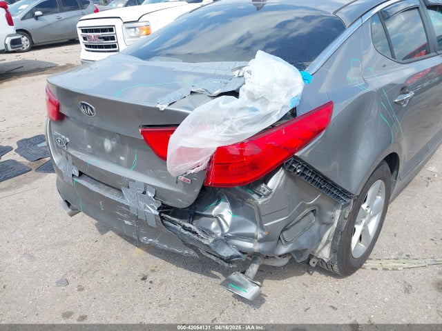 5XXGM4A71FG423232 KIA Optima Lx