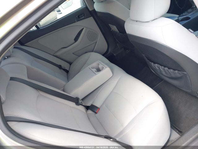 5XXGM4A71FG423232 KIA Optima Lx
