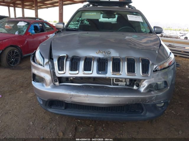 1C4PJMCS4HW665167 Jeep Cherokee Latitude 4x4