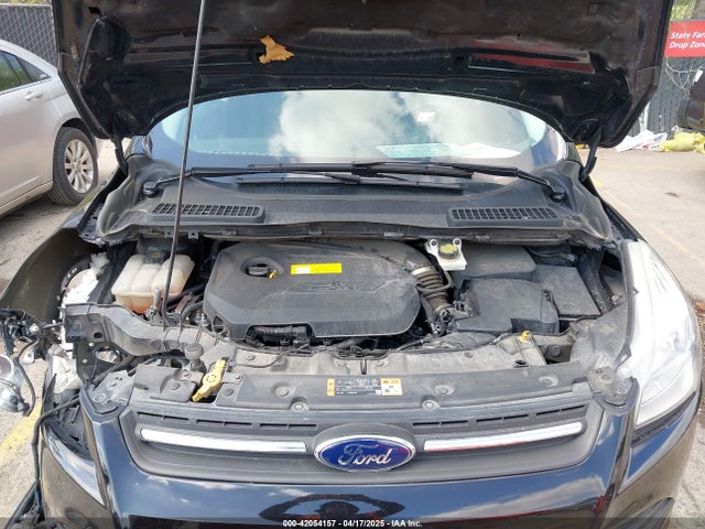 1FMCU0GX2GUB94629 Ford ESCAPE SE