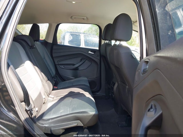 1FMCU0GX2GUB94629 Ford ESCAPE SE