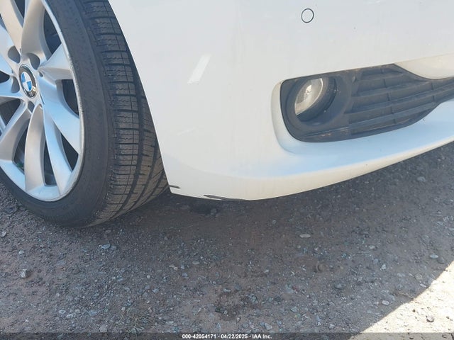 WBA3C3G50FNT51569 BMW 320i Xdrive