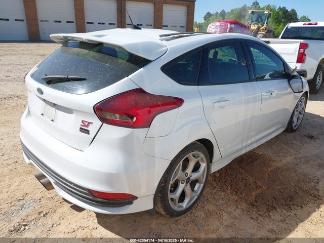 1FADP3L90HL269513 Ford FOCUS ST