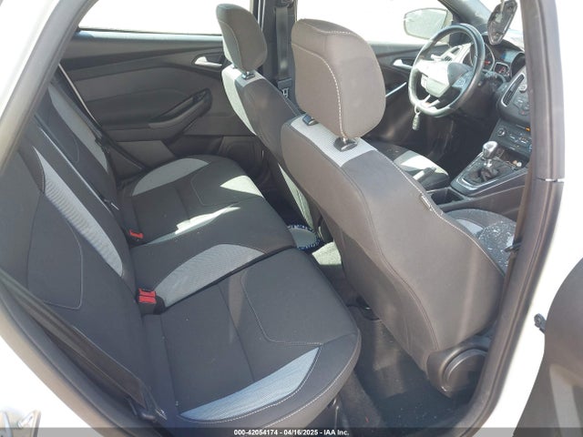 1FADP3L90HL269513 Ford FOCUS ST