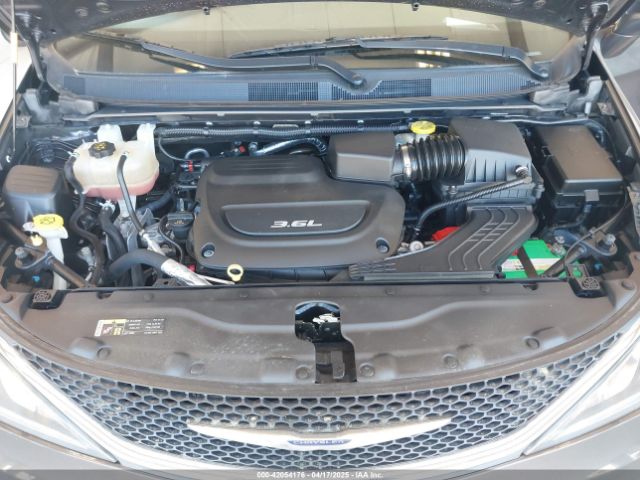 2017 CHRYSLER PACIFICA 2C4RC1BG5HR642147 Photo 9