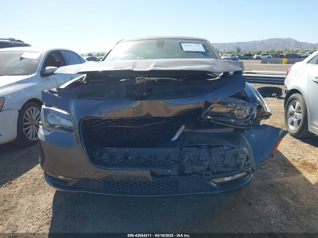 Chrysler 300 2023 2C3CCABGXPH537523 Image 6