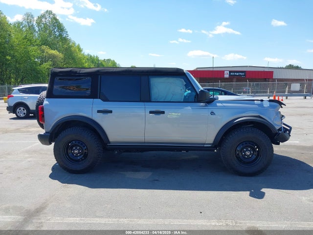 Ford Bronco Black Diamond 2023 1FMDE5BH4PLB24666 Image 13