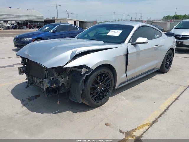 Ford Mustang 2015 1FA6P8TH2F5383642 Image 2