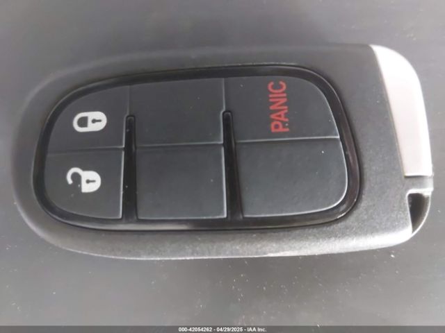 2018 JEEP CHEROKEE 1C4PJLLB7JD552311 Photo 10