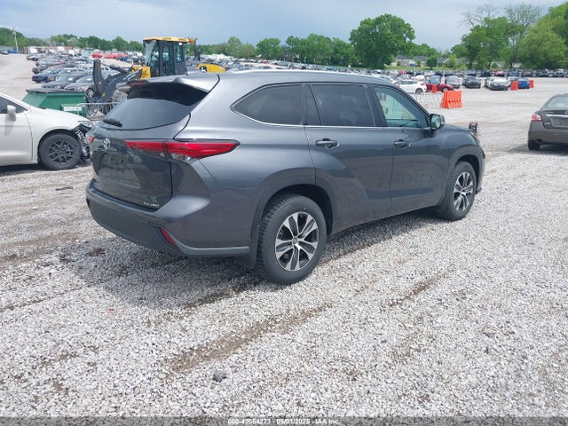 5TDGZRBH4LS028512 Toyota Highlander Xle