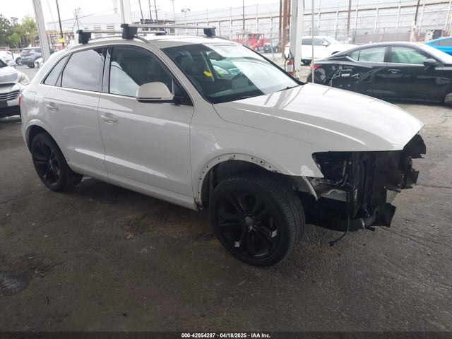 2015 AUDI Q3 WA1GFCFS5FR003255 Photo 0