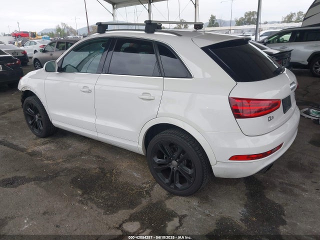 2015 AUDI Q3 WA1GFCFS5FR003255 Photo 2