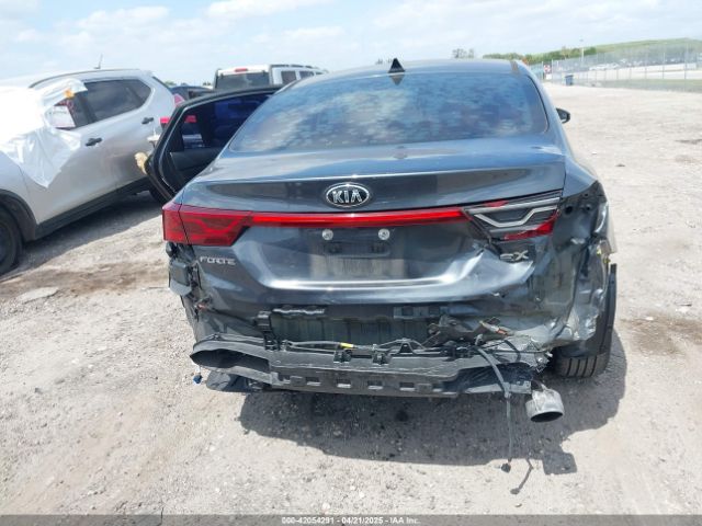 3KPF54AD9KE032900 KIA FORTE EX