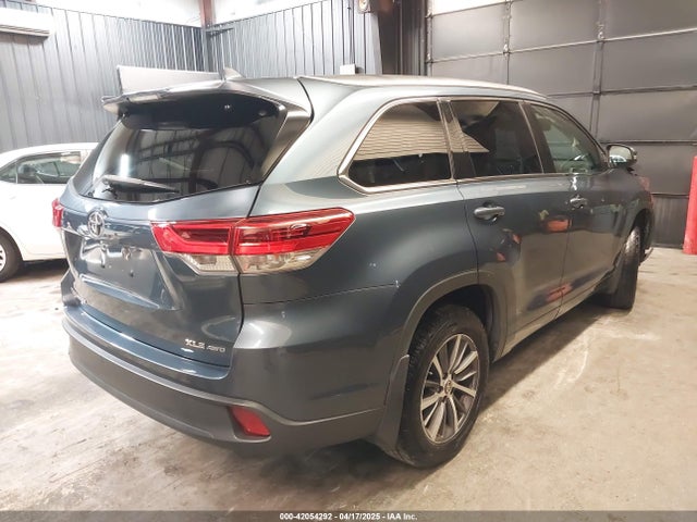 Toyota Highlander Xle 2017 5TDJZRFH2HS509236 Image 4