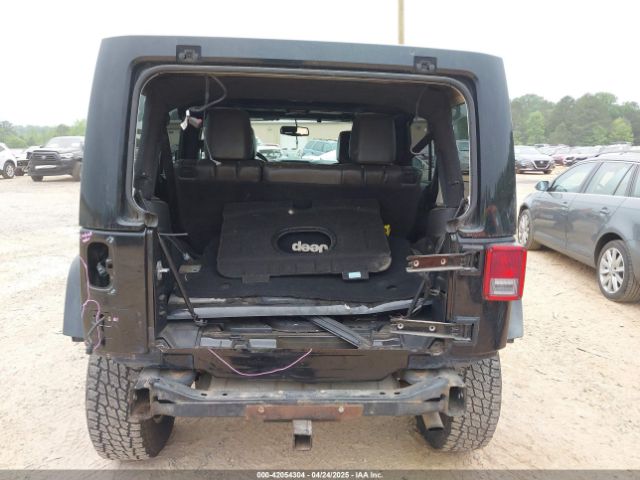 1C4BJWFG7FL688728 Jeep Wrangler Unlimited Rubicon