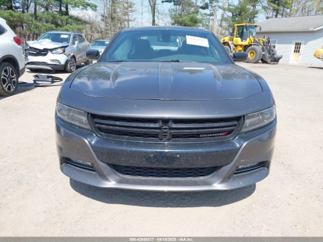 2C3CDXJG0KH550517 Dodge Charger Sxt Awd