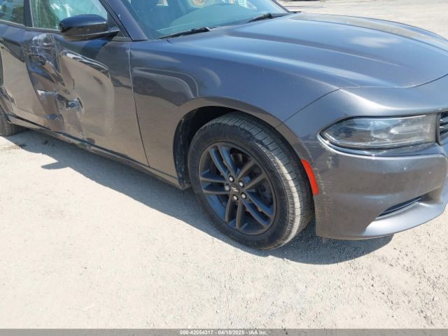2C3CDXJG0KH550517 Dodge Charger Sxt Awd