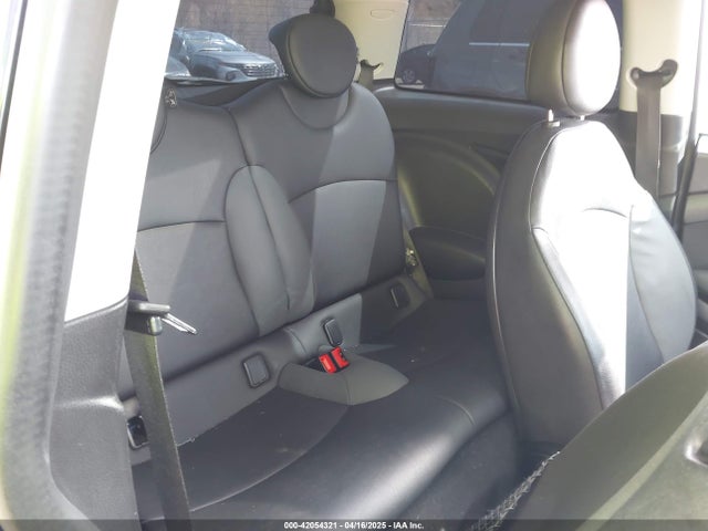 2008 MINI COOPER WMWMF33528TT61214 Photo 7