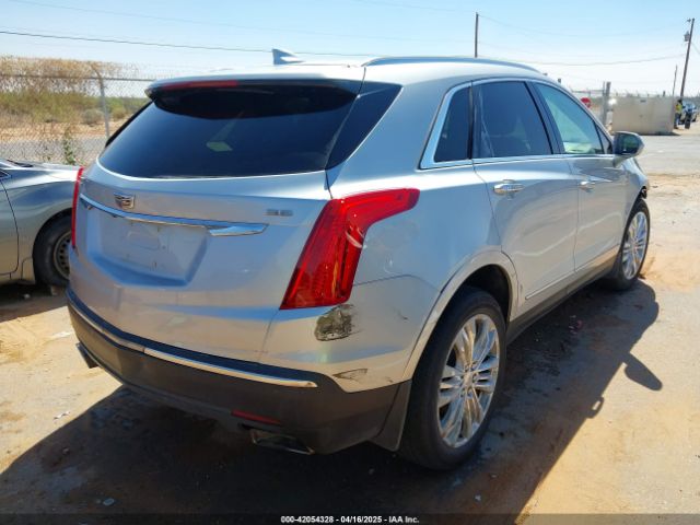 2017 CADILLAC XT5 1GYKNCRS2HZ259168 Photo 3