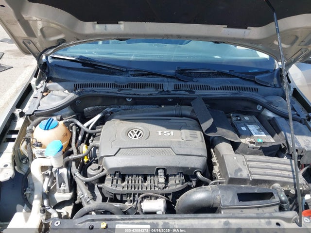 3VWD17AJ7EM252862 Volkswagen 2014
