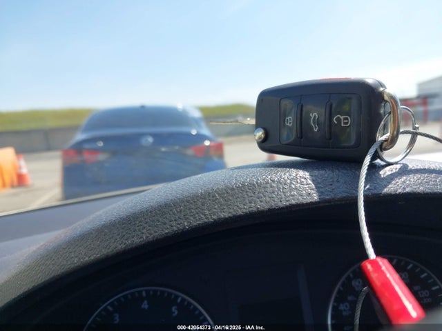 3VWD17AJ7EM252862 Volkswagen 2014