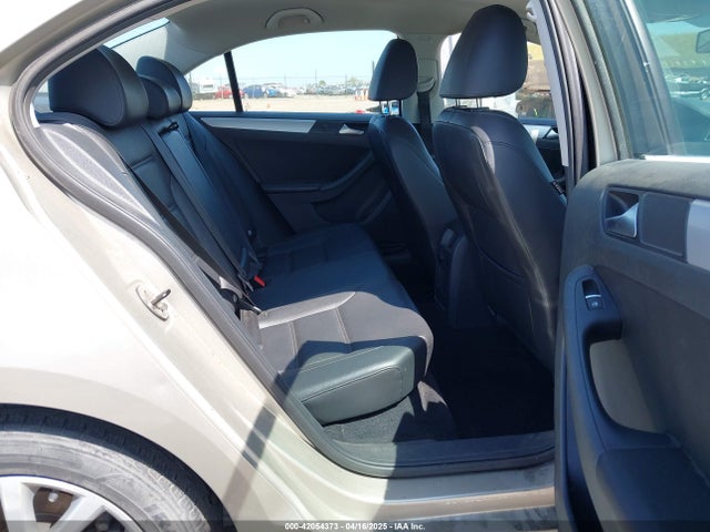 3VWD17AJ7EM252862 Volkswagen 2014