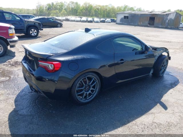 JF1ZNAA14H8705909 Toyota 86