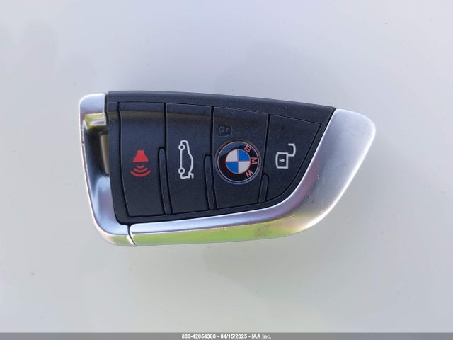 WBA5R1C54KAK11074 BMW 330I
