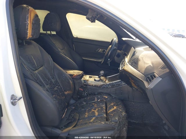 WBA5R1C54KAK11074 BMW 330I
