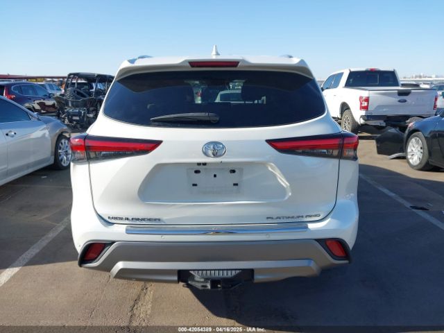 5TDFZRBH2MS065314 Toyota Highlander Platinum