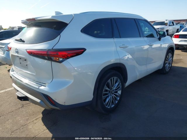 5TDFZRBH2MS065314 Toyota Highlander Platinum