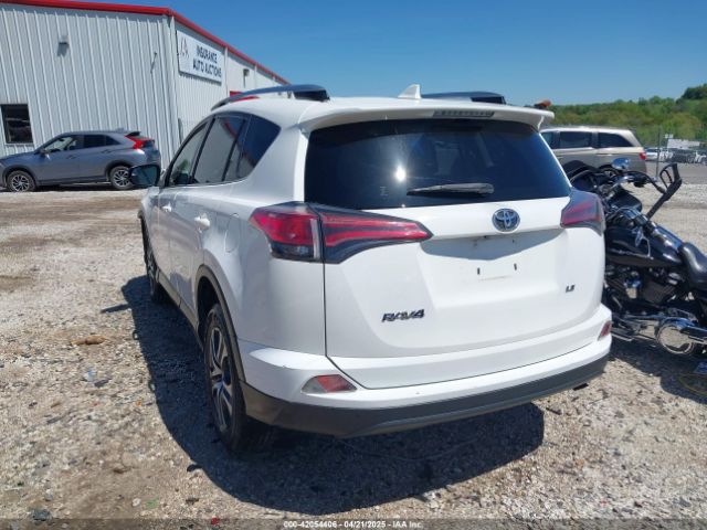 JTMZFREV6JJ730201 Toyota RAV4 LE
