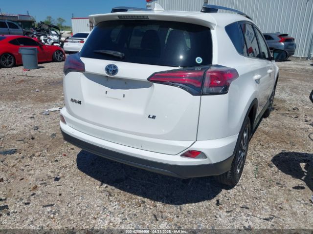 JTMZFREV6JJ730201 Toyota RAV4 LE