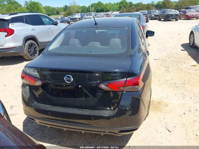 3N1CN8BV1ML808553 Nissan Versa S 5-speed Manual Transmission
