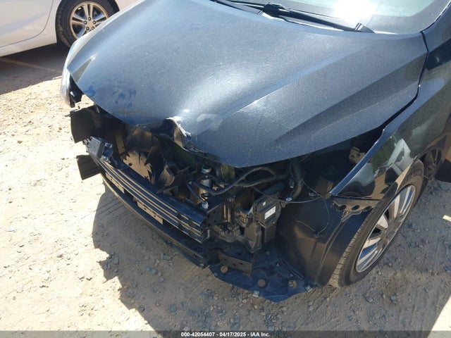 3N1CN8BV1ML808553 Nissan Versa S 5-speed Manual Transmission