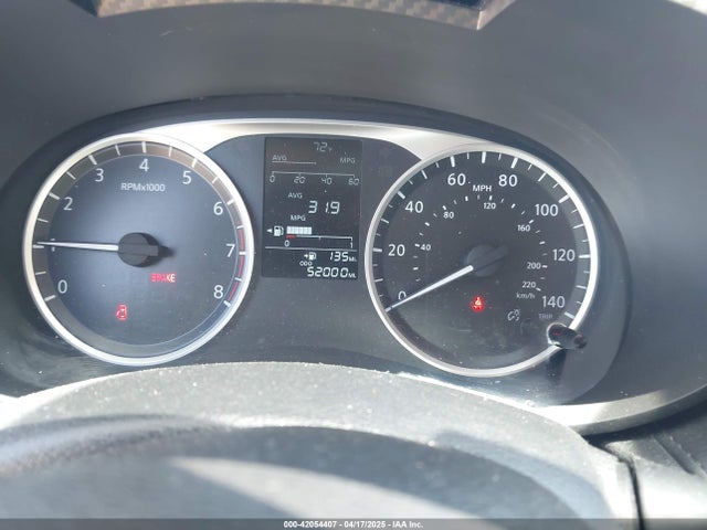 3N1CN8BV1ML808553 Nissan Versa S 5-speed Manual Transmission