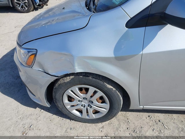 1G1JG6SB7L4123754 Chevrolet Sonic Fwd  1fl 5-door