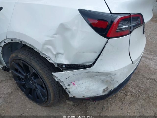2022 TESLA MODEL Y 7SAYGDEE7NF385207 Photo 5