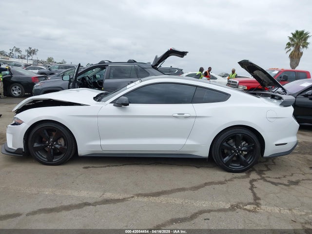 Ford Mustang Ecoboost Premium Fastback 2022 1FA6P8TH1N5130293 Image 14