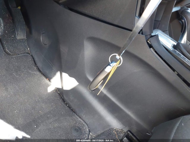 3GNAXKEV0KS543190 Chevrolet EQUINOX LT