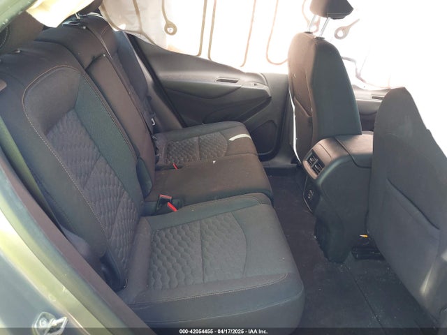 3GNAXKEV0KS543190 Chevrolet EQUINOX LT