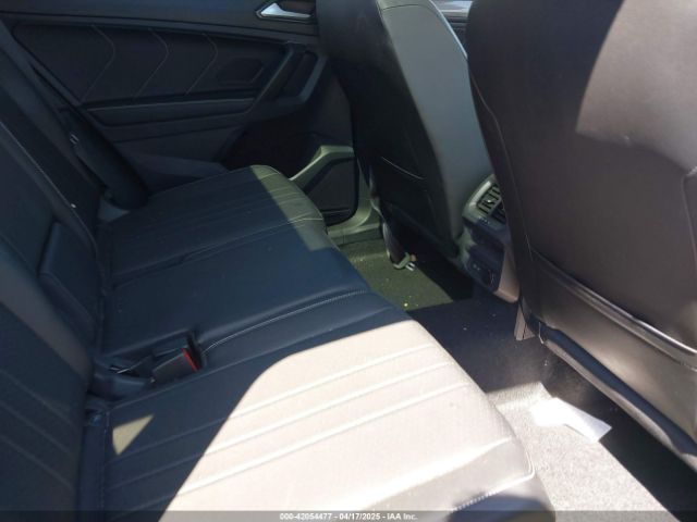 2023 VOLKSWAGEN TIGUAN 3VVMB7AX4PM128427 Photo 7