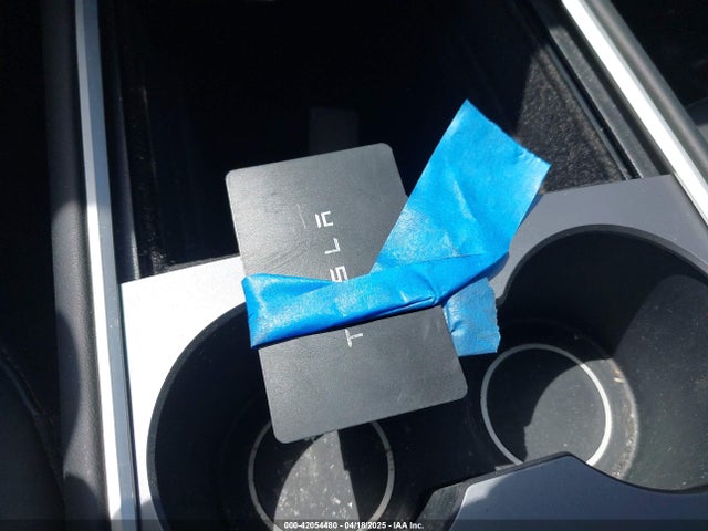 2023 TESLA MODEL Y 7SAYGDEE0PF977874 Photo 10
