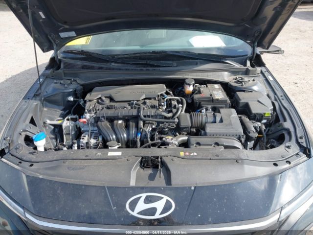 KMHLM4DG9RU675217 Hyundai ELANTRA SEL