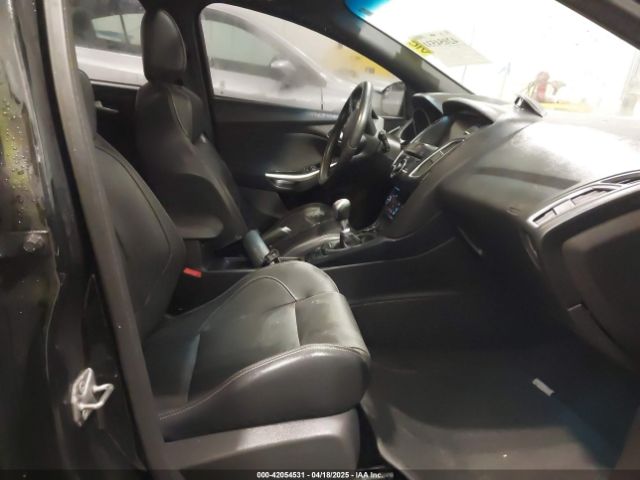 1FADP3L95FL362444 Ford FOCUS ST